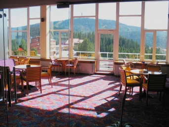 Viennese coffee house Cosmos - Grand Hotel Murgavets****