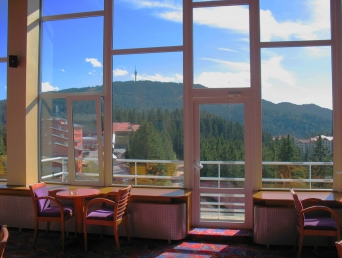 Viennese coffee house Cosmos - Grand Hotel Murgavets****
