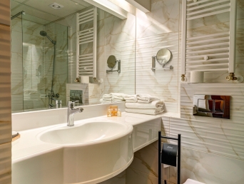 Deluxe Double Room 